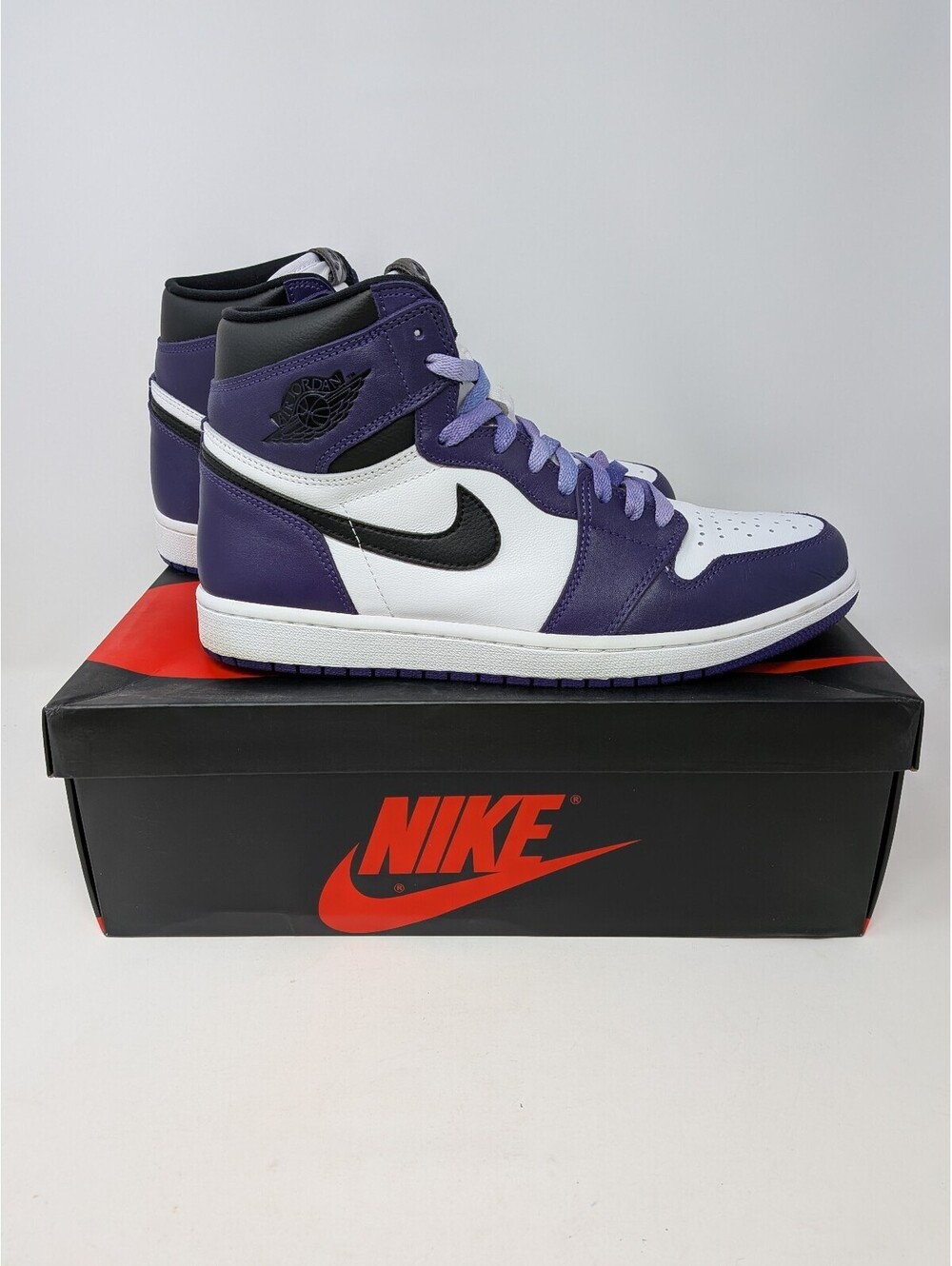 Nike Air Jordan 1 Retro High OG Court Purple 2.0 Men’s 10.5 555088-500